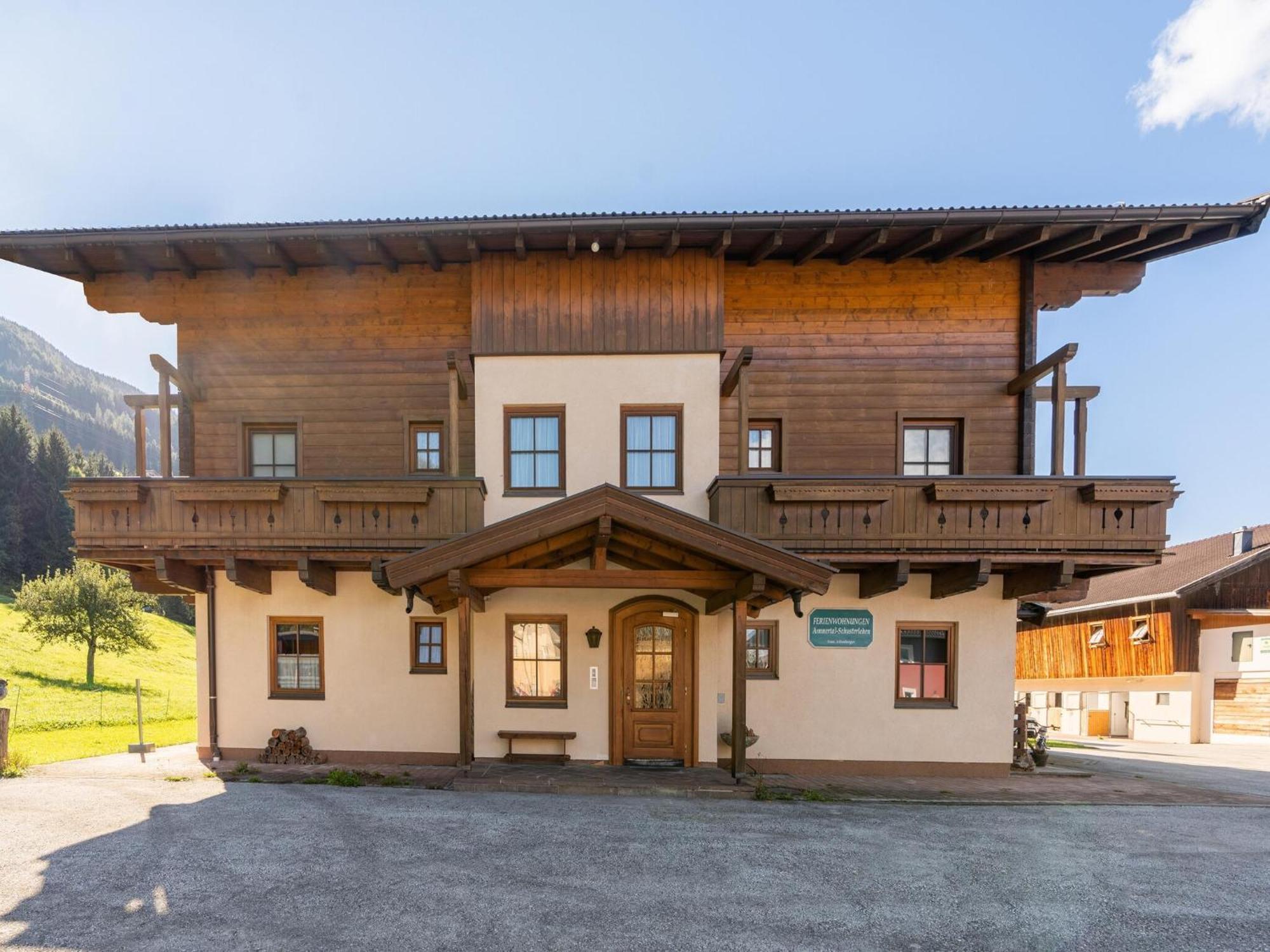 Beautiful Apartment In Mittersill With Balcony Buitenkant foto