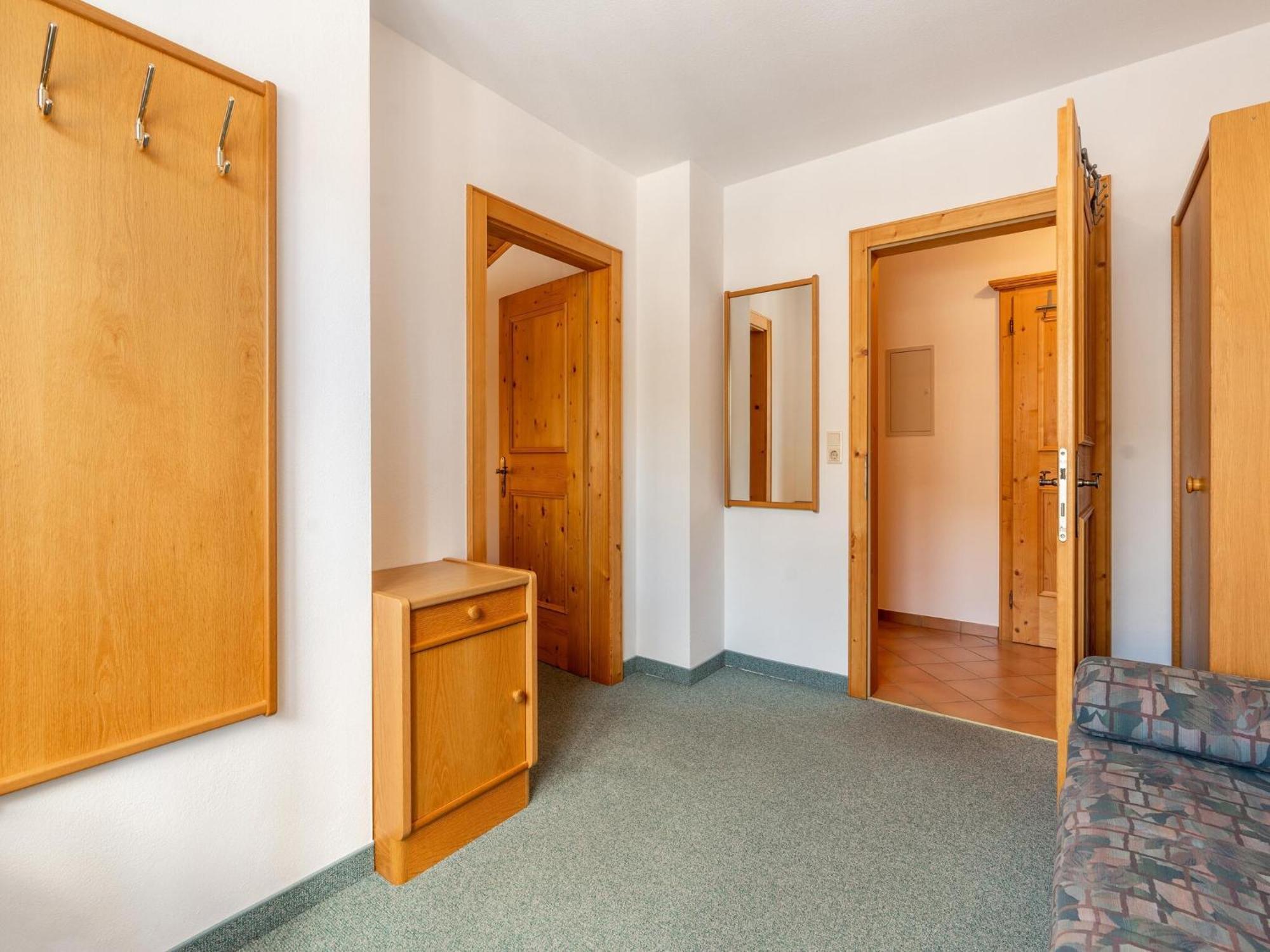 Beautiful Apartment In Mittersill With Balcony Buitenkant foto